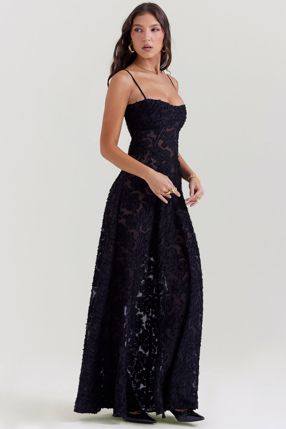 Ewa - Haftowana Maxi Sukienka w Stylu Boho