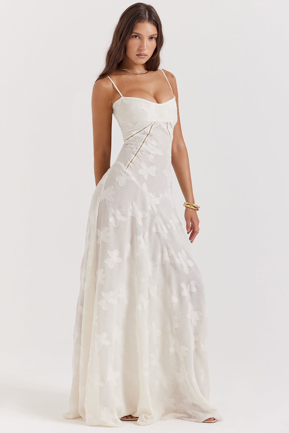 Ewa - Haftowana Maxi Sukienka w Stylu Boho