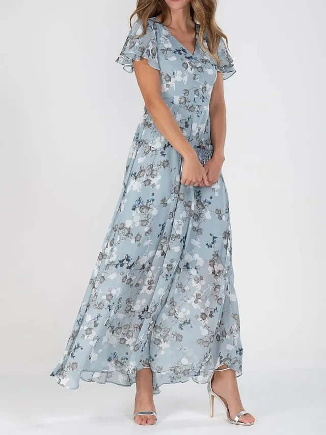 Karolina - Letnia Maxi Sukienka w Kwiaty z Eleganckim Akcentem