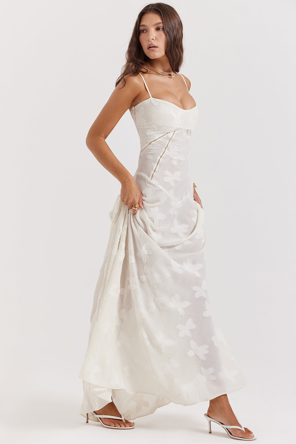 Ewa - Haftowana Maxi Sukienka w Stylu Boho