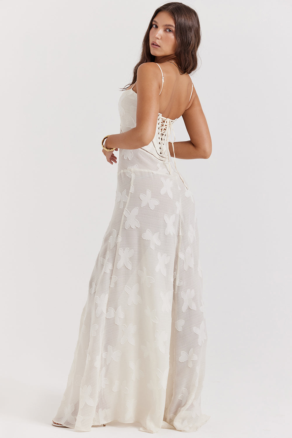 Ewa - Haftowana Maxi Sukienka w Stylu Boho