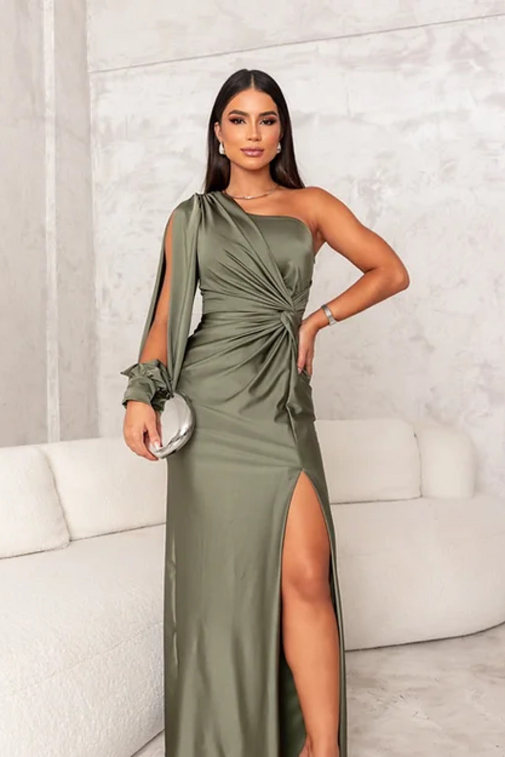 Disa – Sukienka maxi na jedno ramię z eleganckimi marszczeniami